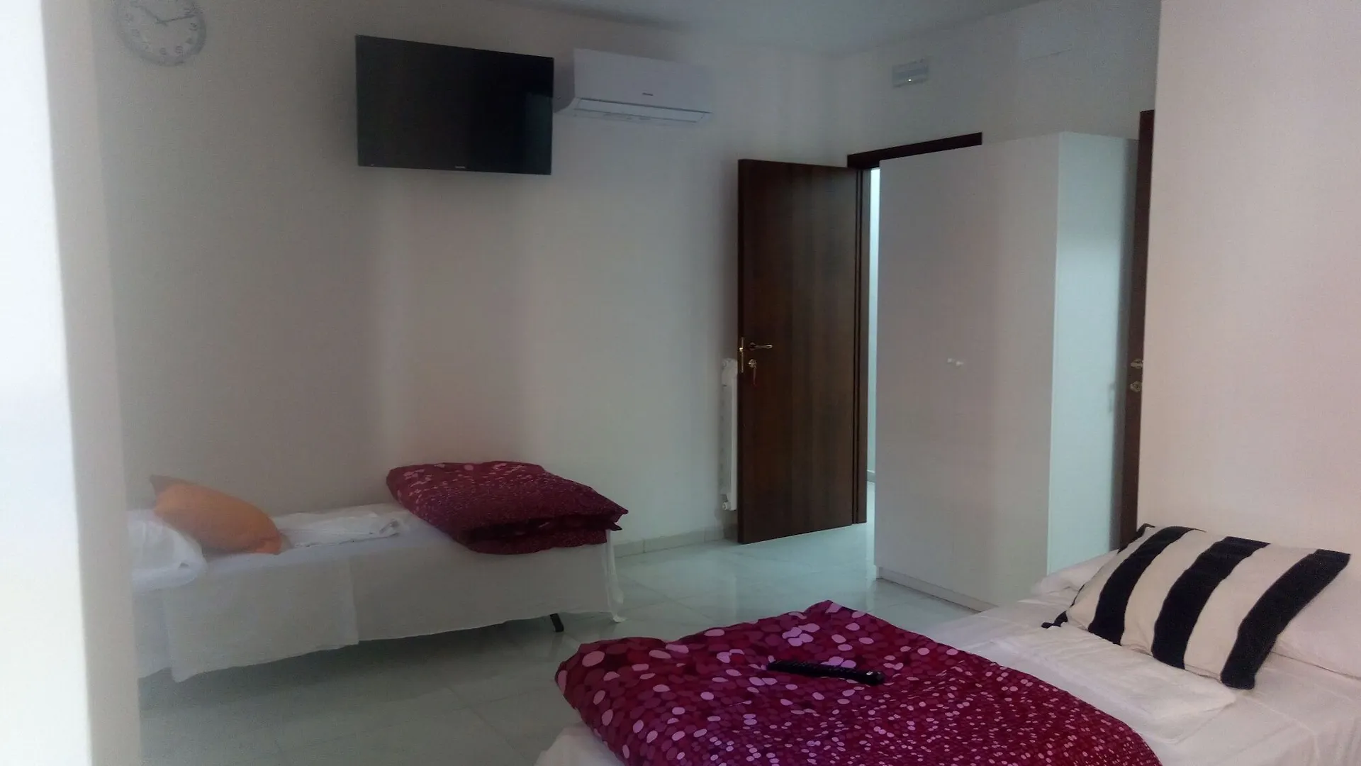 Nahar Guest House Rome Hotel